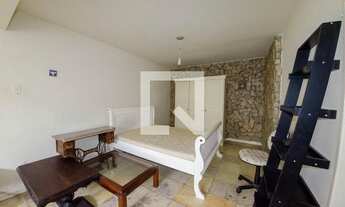 Imagem 2: Casa para Aluguel - Centro, 1 Quarto, 85 m2