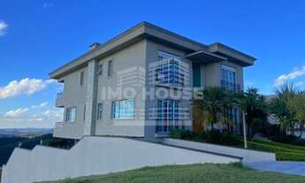 Imagem 7: Casa para venda tem 950 metros quadrados com 5 suites