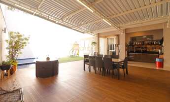 Imagem 6: Casa belíssima na Vila Inah