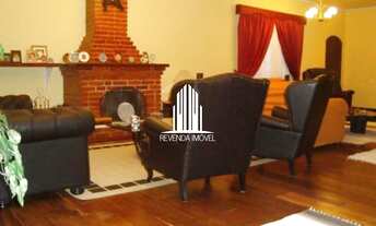 Imagem 2: Casa Terreá 5 Dormitórios em Santana de Parnaíba