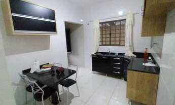 Imagem 3: Casa para venda no Campo Limpo, possui 125 metros quadrados com 2 quartos