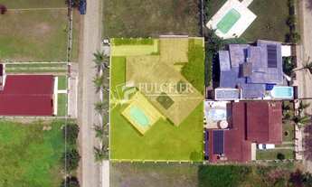 Imagem 4: 60 metros do mar, piscina, 02 terrenos