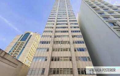 Imagem 5: Apartamento 18º andar I 4 quartos (1 suíte) I 247m² no Ed. Rio de Janeiro Semi Mobiliado