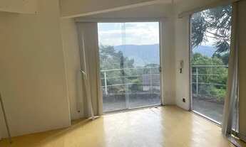 Imagem 4: Sobrado com projeto moderno, 3 suítes, vista panorâmica, casa de caseiro, loteamento com p