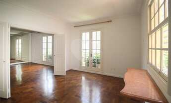 Imagem: APARTAMENTO À VENDA COM 3 QUARTOS, 200M2