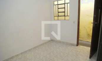 Imagem 2: Casa para Aluguel - Vila Mangalot, 1 Quarto, 40 m2