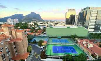 Imagem 2: Apartamento para venda tem 155 metros quadrados com 4 quartos