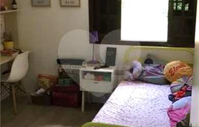 Imagem 7: Casa em condomínio com 02 dormitórios, 01 suíte, garagem para 06 carros, área gourmet, pis