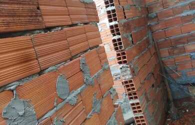 Imagem 2: Vendo está casa preço bom