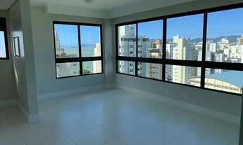 Imagem 1: Apartamento para venda tem 70,4 metros quadrados com 2 suítes no Centro - Florianópolis