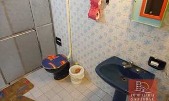 Imagem 7: 2 casas no pátio, 250 nts do mar próximo D tudo