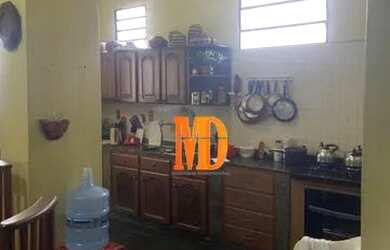 Imagem 2: Linda casa de 5 quartos de 2 pisos no Japiim