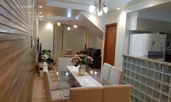 Imagem 4: Sobrado para venda possui 203 metros quadrados com 4 quartos