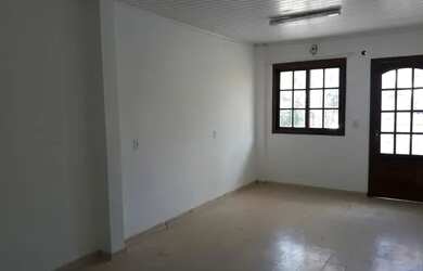 Imagem 5: PORTO ALEGRE - Casa Padrão - Santa Maria Goretti