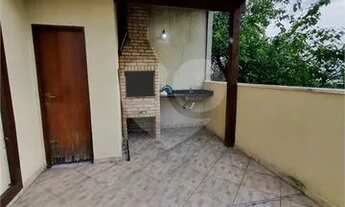 Imagem 2: Casa em condomínio fechado com 87 m² com 3 dormitório sendo 1 suite, 3 banheiros. Marque s