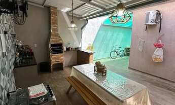 Imagem 3: BELÍSSIMA CASA COM 3 QTS NO CONDOMÍNIO FLOREST HILL