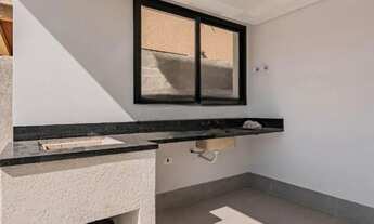 Imagem 4: RR9220 Casa 310m² CONDOMÍNIO RESIDENCIAL 3 - OPORTUNIDADE - 3 Suítes 4 Vagas - Santana de