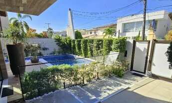 Imagem 12: Casa de Luxo à Venda ou Locação no Centro de Lauro de Freitas-BA: 4 Quartos, 3 Suítes, 6 B