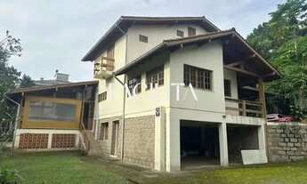 Imagem: Casa com 3 quartos no bairro Santo Antônio