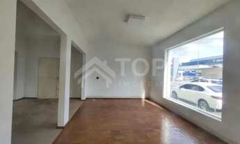 Imagem 4: Casa Comercial para Alugar no Centro de São Carlos - 3 dormitórios e garagem