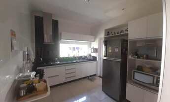 Imagem 6: Imóvel para aluguel com 218 metros quadrados com 3 quartos