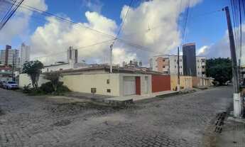 Imagem 2: Casa com 3 quartos, sendo uma suite, de esquina, para alugar, Candelária Natal