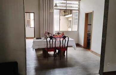 Imagem 4: Casa à Venda em Ponte Nova (Centro) Terreno de 283 m²