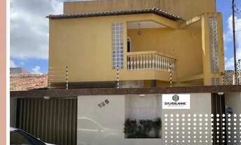 Imagem: Casa à venda em rua pública, FAROLÂNDIA