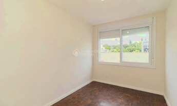 Imagem 3: Imóvel para aluguel tem 60 metros quadrados com 2 quartos em Menino Deus - Porto Alegre