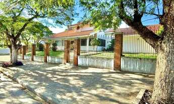 Imagem 2: Sobrado super espaçoso e com localização privilegiadíssima - Zona 05