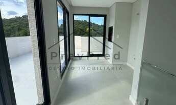 Imagem 6: Triplex de Luxo no Santa Cândida | 205m², 3 Suítes e Lazer Completo