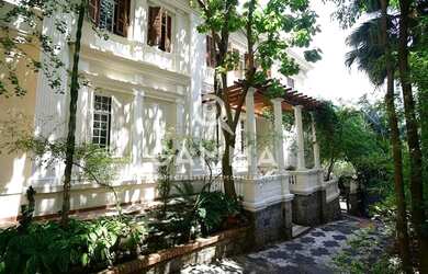 Imagem 2: Palacete Tombado na melhor rua de Higienópolis