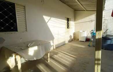 Imagem 6: Casa EM santa Maria 2 Quartos sendo1 Suíte