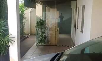 Imagem 4: Linda casa à venda na Vila Nova Paulista, em localização privilegiada, próxima ao comércio