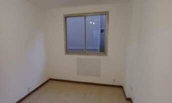 Imagem 3: RIO DE JANEIRO - Apartamento Padrão - MEIER