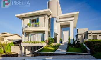 Imagem: Casa de alto padrão no Condomínio Golden