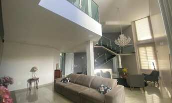 Imagem 4: Sobrado com 4 dormitórios à venda, 386 m² por R$ 2.000.000 - Plano Diretor Norte - Palmas