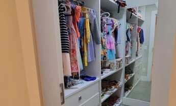 Imagem 15: Excelente Casa contemporânea com 462m2 composta por 4 suítes com closet