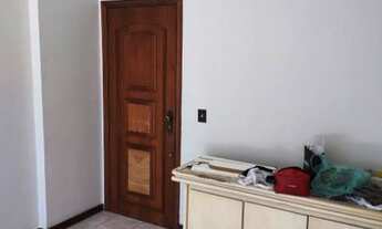 Imagem 4: Ótimo Apto Varanda 2 Qts e Dep. Revestida na Pau Ferro Pechincha