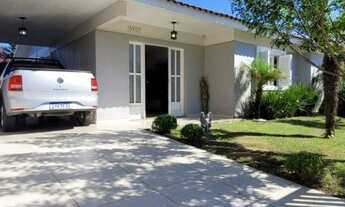 Imagem: Casa de 3 dormitórios à Venda - Xangri-lá