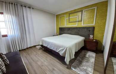 Imagem 5: CASA A VENDA CONDOMÍNIO ARUÃ, COM 3 QUARTOS, SENDO 1 SUITE. COM PISCINA E SAUNA