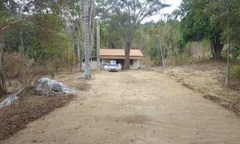 Imagem 2: Sitio com sede, pomar, nascente, reserva de mata, cercado