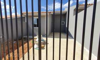 Imagem 2: Casa para Venda em Ponta Grossa, Contorno, 2 dormitórios, 1 banheiro, 2 vagas