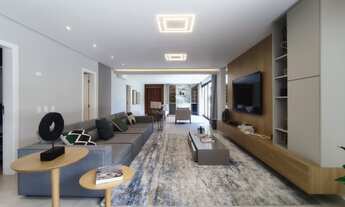 Imagem 7: Casa de Alto Padrão com 6 Suítes em Riviera de São Lourenço