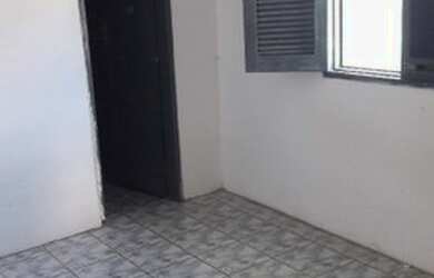 Imagem 6: Vendo ou alugo casa com piscina