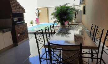 Imagem 3: Casa de condomínio para venda possui 170 metros quadrados com 3 quartos