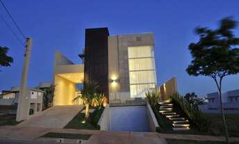 Imagem: Sobrado com 4 suítes à venda, 404 m²