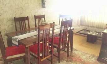 Imagem 5: CASA COM 03 DORMITÓRIOS E GARAGEM, NO BAIRRO PETRÓPOLIS