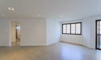 Imagem 2: Apartamento para venda possui 150 metros quadrados com 4 quartos em Jardim Paulista - São