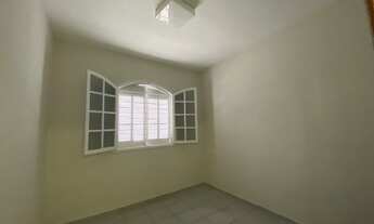 Imagem 6: Alugo casa no centro de Limoeiro - PE